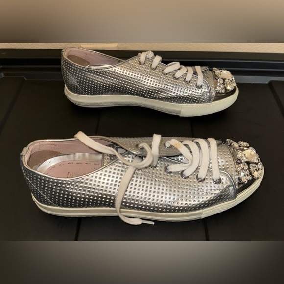 Miu Miu Swarovski crystal toe-cap sliver sneakers flats size 38.5 8.5 - Picture 8 of 8